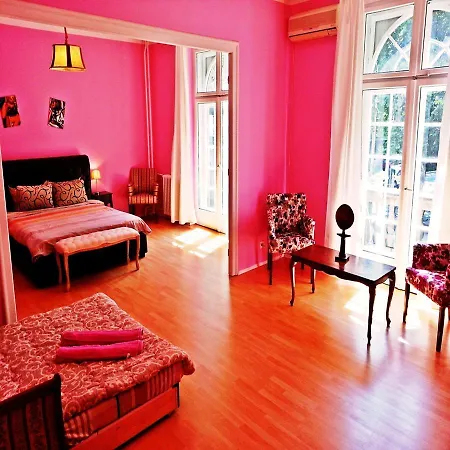 Bel Lion Serviced Belgrade